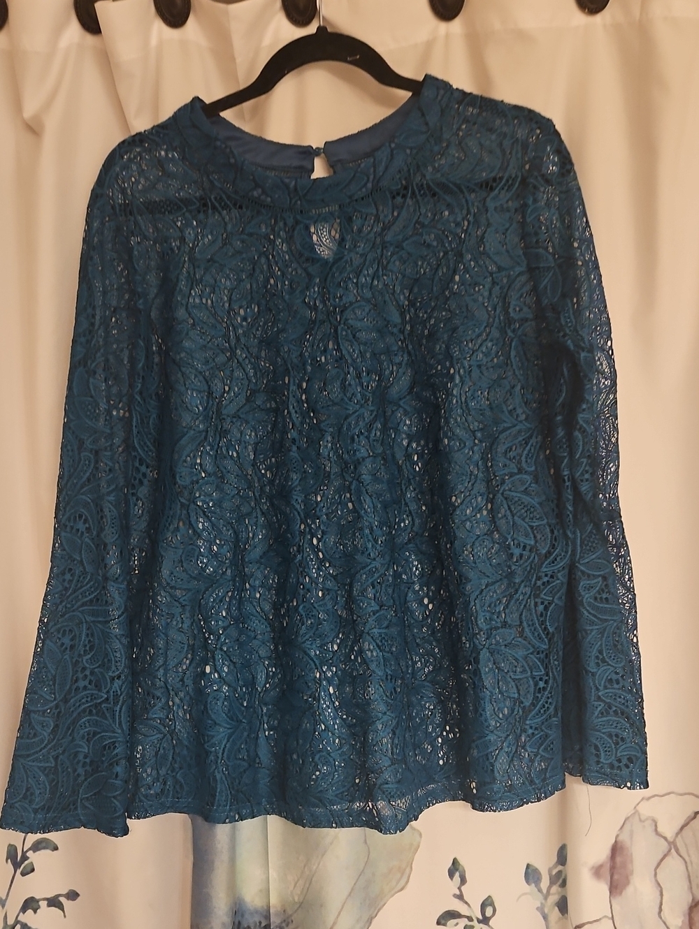 Teal Lace Long-Sleeve Women's Top
